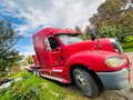 2003 Freightliner Columbia, красный, 1600000 рублей - вид 3