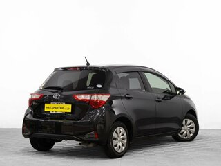 2018 Toyota Vitz III (XP130) Рестайлинг 2, чёрный, 999000 рублей, вид 4