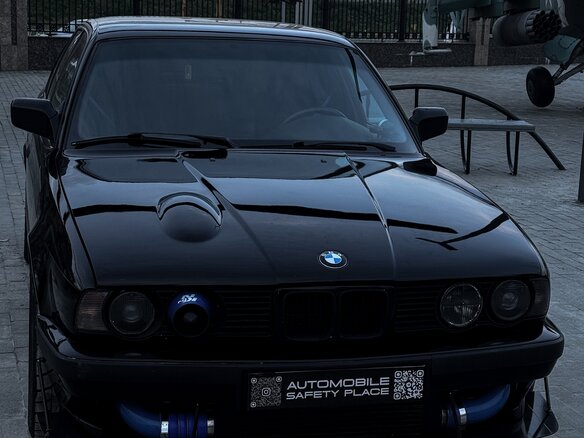 1992 BMW 5 серии 525i III (E34), чёрный, 1700000 рублей - вид 5