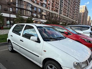 1998 Volkswagen Polo III, белый, 160000 рублей, вид 4