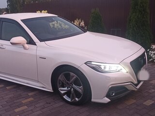2019 Toyota Crown XV (S220), белый, 3100000 рублей, вид 5