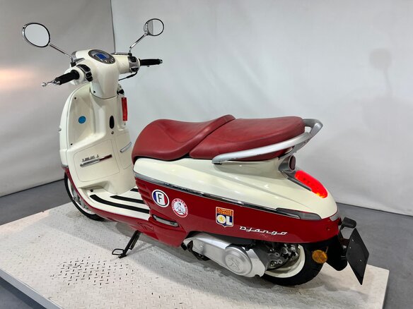 2019 Peugeot Django, красный, 210000 рублей - вид 13