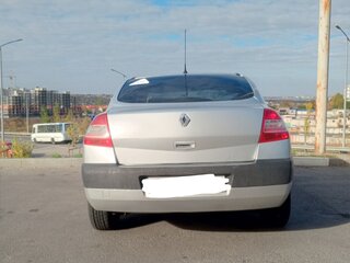 2007 Renault Megane II Рестайлинг, серебристый, 450000 рублей, вид 4