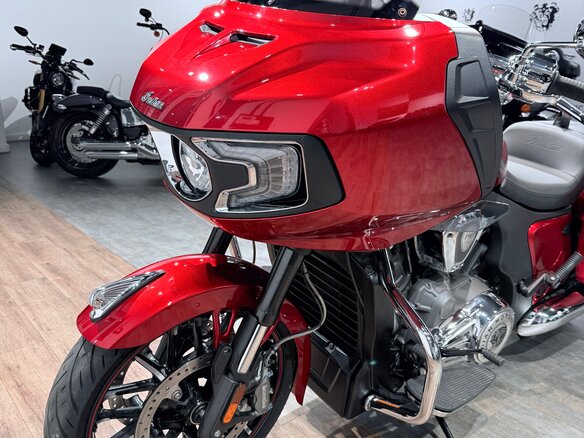 2021 Indian Challenger, красный, 2499000 рублей - вид 10