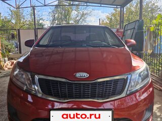 2013 Kia Rio III, красный, 620000 рублей, вид 1