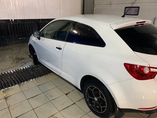 2010 SEAT Ibiza IV, белый, 330000 рублей, вид 5