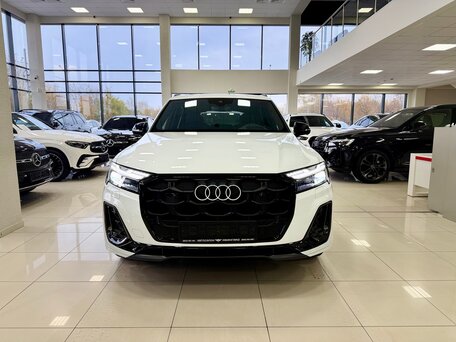 2026 Audi Q7 50 TDI II (4M) Рестайлинг 2, белый, 15400000 рублей, вид 2