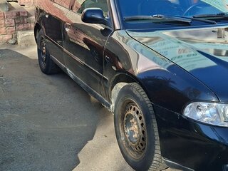 2000 Audi A4 I (B5) Рестайлинг, чёрный, 300000 рублей, вид 5
