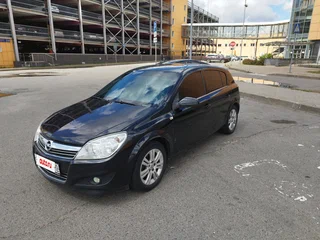 2007 Opel Astra H Рестайлинг, чёрный, 400000 рублей, вид 1
