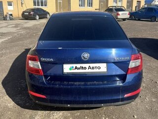 2014 Skoda Octavia III (A7), синий, 1350000 рублей, вид 4
