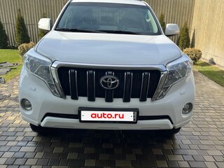 2014 Toyota Land Cruiser Prado 150 Series Рестайлинг 1, белый, 3700000 рублей, вид 2