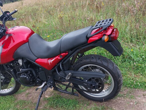 2002 Triumph Tiger 955i, пурпурный, 320000 рублей - вид 5