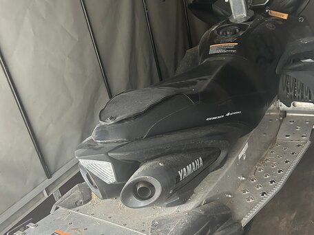 2011 Yamaha Apex, чёрный, 1000000 рублей, вид 3