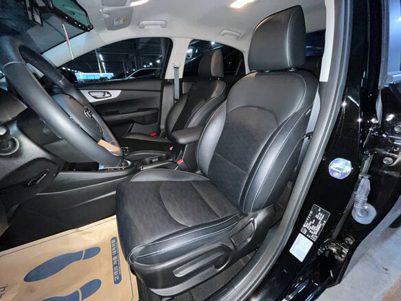 2020 Kia K3 II, чёрный, 1900000 рублей - вид 10