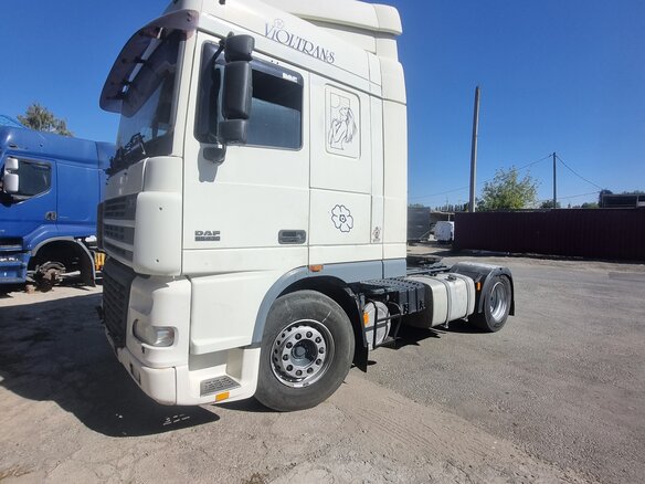 2003 DAF XF 95, белый, 1800000 рублей - вид 5