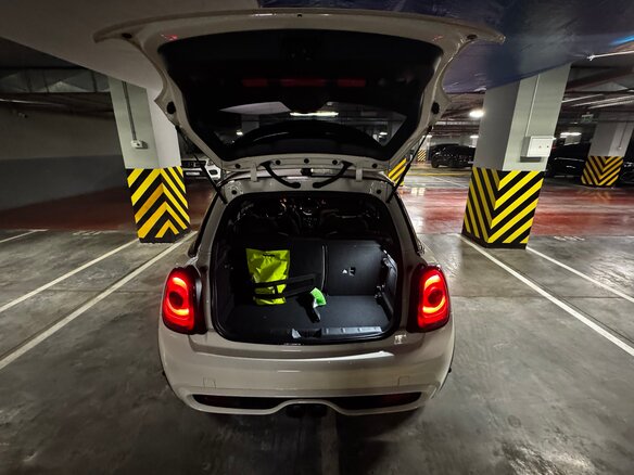 2015 Mini Hatch Cooper S III (F55/F56), белый, 1600000 рублей - вид 12