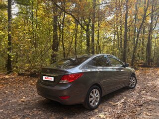 2011 Hyundai Solaris I, чёрный, 780000 рублей, вид 4