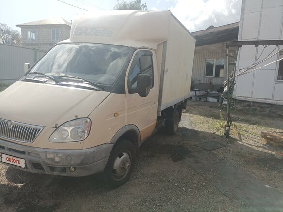 2000 ГАЗ ГАЗель (3302), жёлтый, 830000 рублей - вид 2