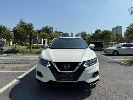 2023 Nissan Qashqai II Рестайлинг, белый, 1619999 рублей, вид 2
