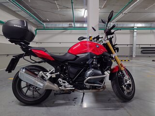 2017 BMW R 1200 R, красный, 1050000 рублей, вид 4