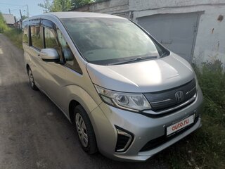 2015 Honda Stepwgn V, серебристый, 1899000 рублей, вид 3