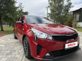 2021 Kia Rio IV Рестайлинг, красный, 1650000 рублей, вид 3