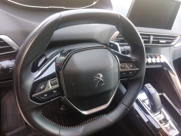 2020 Peugeot 3008 II, синий, 1600000 рублей - вид 5