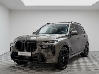 2025 BMW X7 40i I (G07) Рестайлинг, зелёный, 16490000 рублей, вид 1