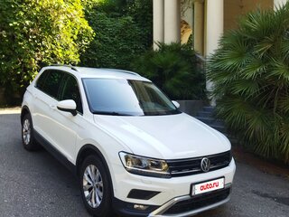 2018 Volkswagen Tiguan II, белый, 2450000 рублей, вид 2