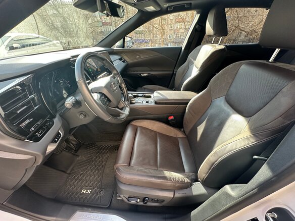 2023 Lexus RX 350 V, белый, 10800000 рублей - вид 2