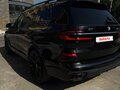 2023 BMW X7 M60i I (G07) Рестайлинг, белый, 12500000 рублей - вид 3