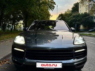2019 Porsche Cayenne III, серый, 6100000 рублей, вид 2