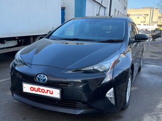 2018 Toyota Prius IV (XW50), чёрный, 1550000 рублей, вид 3