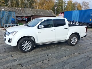 2019 Isuzu D-Max II Рестайлинг, белый, 2999999 рублей, вид 5