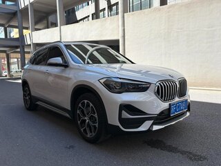 2022 BMW X1 Long 20Li sDrive II (F48) Рестайлинг, белый, 2629700 рублей, вид 2