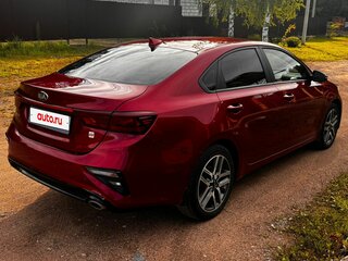 2020 Kia Cerato IV, красный, 2149000 рублей, вид 4