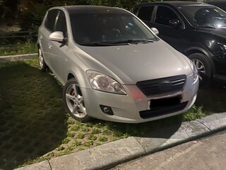 2008 Kia Ceed I, серебристый, 730000 рублей, вид 1