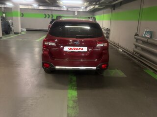 2017 Subaru Outback V, красный, 2300000 рублей, вид 3