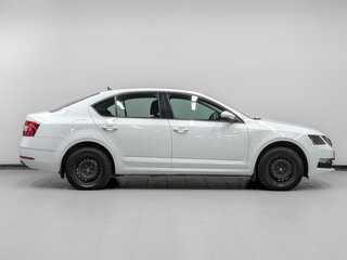 2020 Skoda Octavia III (A7) Рестайлинг, белый, 1915000 рублей, вид 4