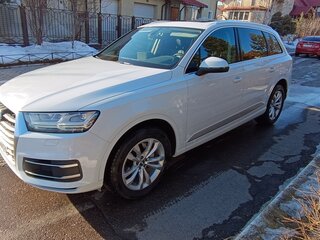 2019 Audi Q7 II (4M), белый, 4650000 рублей, вид 4