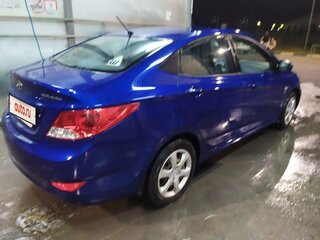 2012 Hyundai Solaris I, синий, 900000 рублей, вид 3