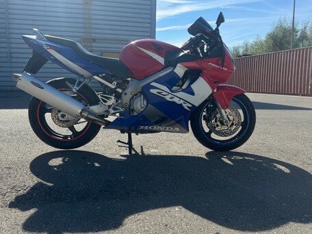 2001 Honda CBR 600F, красный, 450000 рублей, вид 3