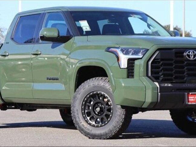 Открыть фотографии: Toyota Tundra III