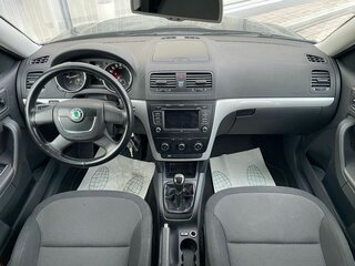 2013 Skoda Yeti I, чёрный, 820000 рублей, вид 5