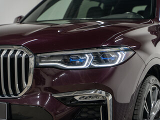 2021 BMW X7 40i I (G07), красный, 8195000 рублей, вид 2