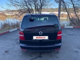 2010 Volkswagen Touran I Рестайлинг, чёрный, 1200000 рублей, вид 5