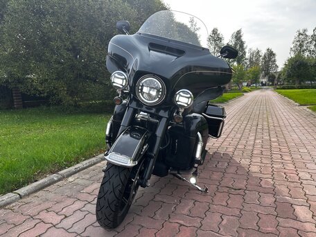2016 Harley-Davidson Electra Glide, чёрный, 1650000 рублей, вид 4