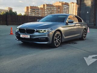 2018 BMW 5 серии 530i xDrive VII (G30/G31/G38), серый, 3900000 рублей, вид 3