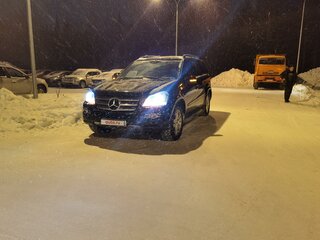 2008 Mercedes-Benz GL-Класс 500 I (X164), чёрный, 1900000 рублей, вид 3