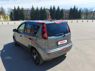 2013 Nissan Note I Рестайлинг, серый, 620000 рублей, вид 2